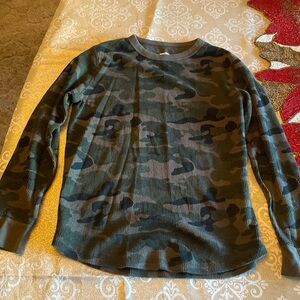 Worn once
Camo thermal